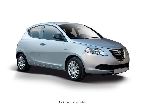 Lancia Ypsilon ou équivalent